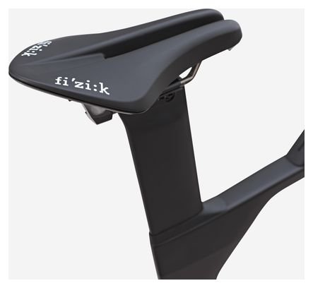 M-6928.jpg Vélo de Triathlon Van Rysel XCR Tri Shimano Ultegra Di2 12V 700 mm Noir Carbon Raw 2025