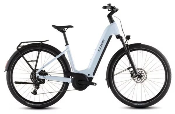 VTC Électrique Cube Touring Hybrid One 600 Easy Entry Shimano Cues 9V 600 Wh 700 mm Bleu Glacier 2026